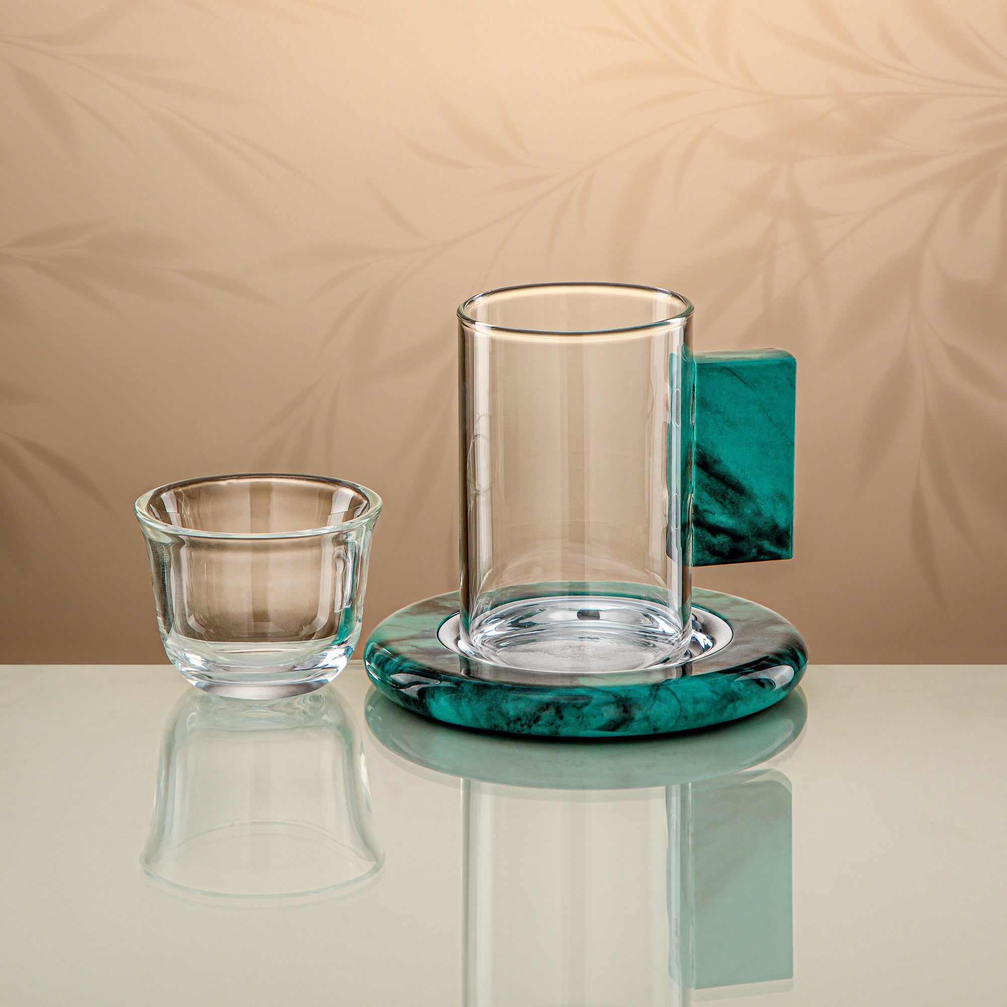 Almarjan Tea Set 18 Pieces Clear with Tiffany Green Accents