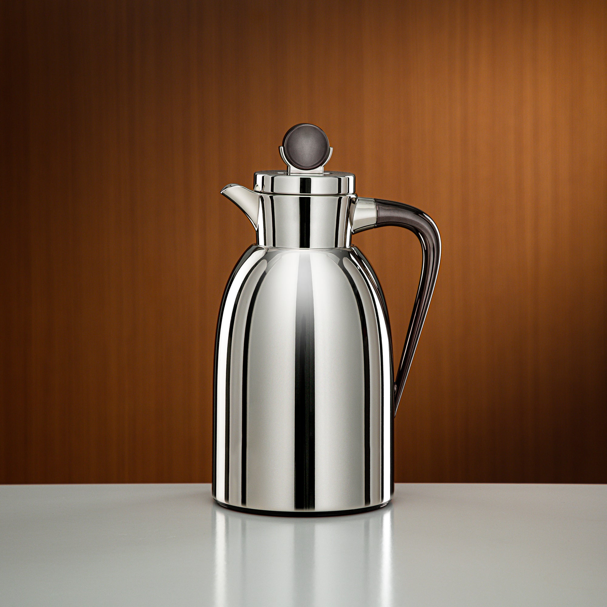 ترمس المرجان سعة 1.3 لتر بلون النيكل والأسود الداكن