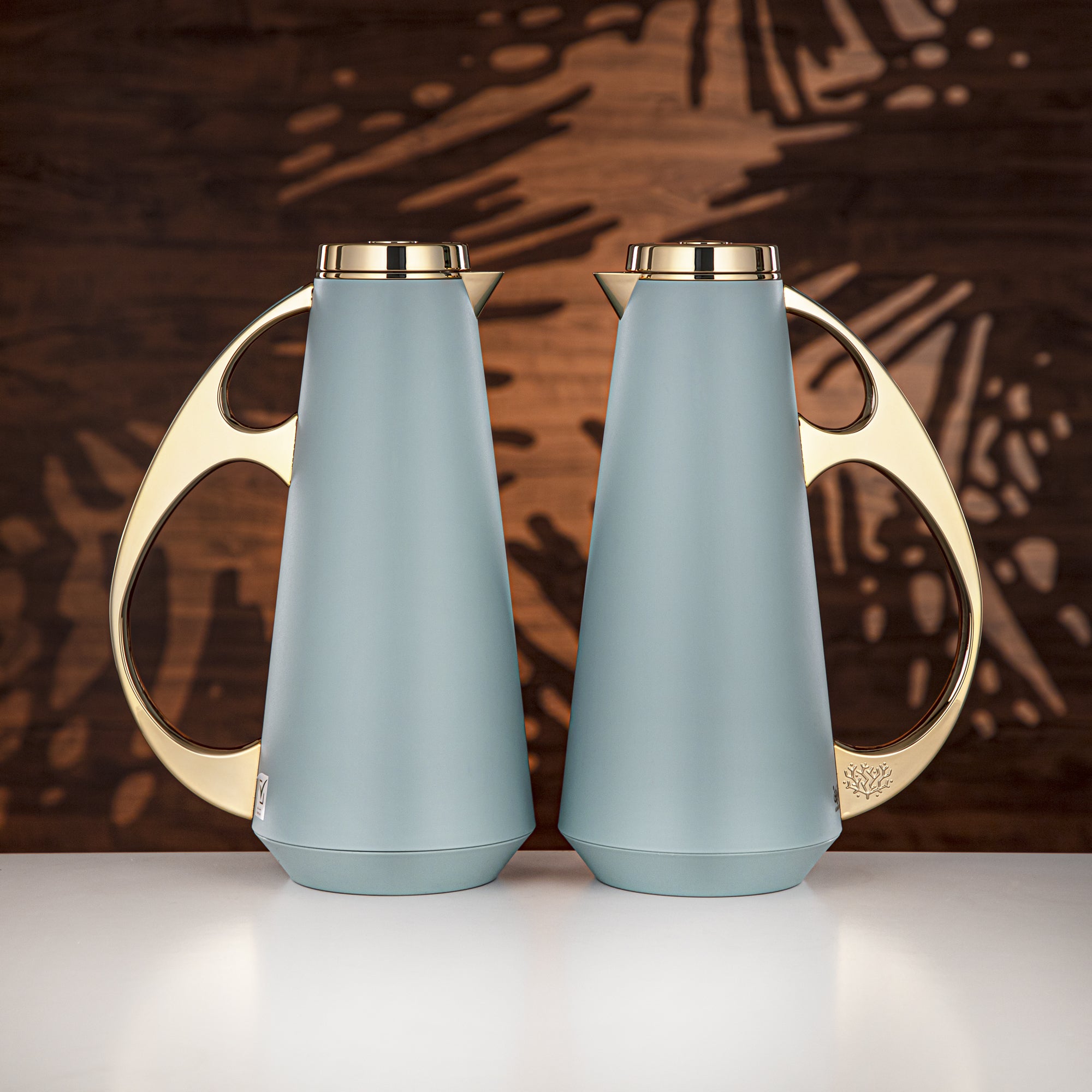 Almarjan Vacuum Flask Set, ABS, 1L + 1L, Light Blue & Gold (UPP-1000/1000 BLUG) - Modern Serving