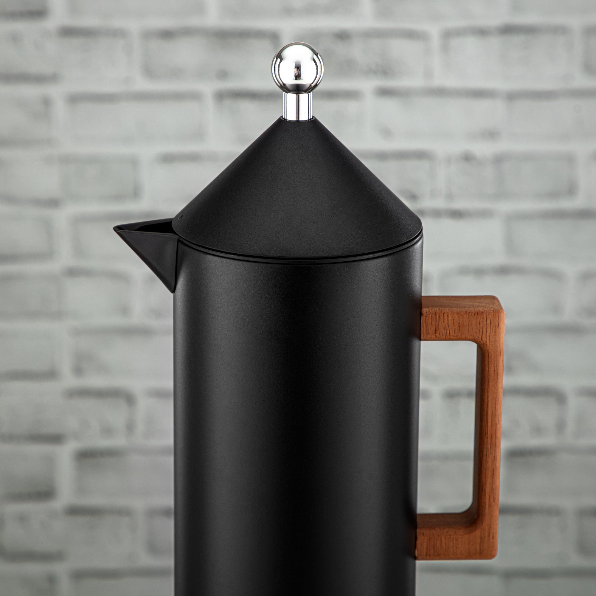 طقم ترامس المرجان زر ضغط 0.6 لتر + 1 لتر أسود وفضي (VAF2950011) - طقم ترامس حديث