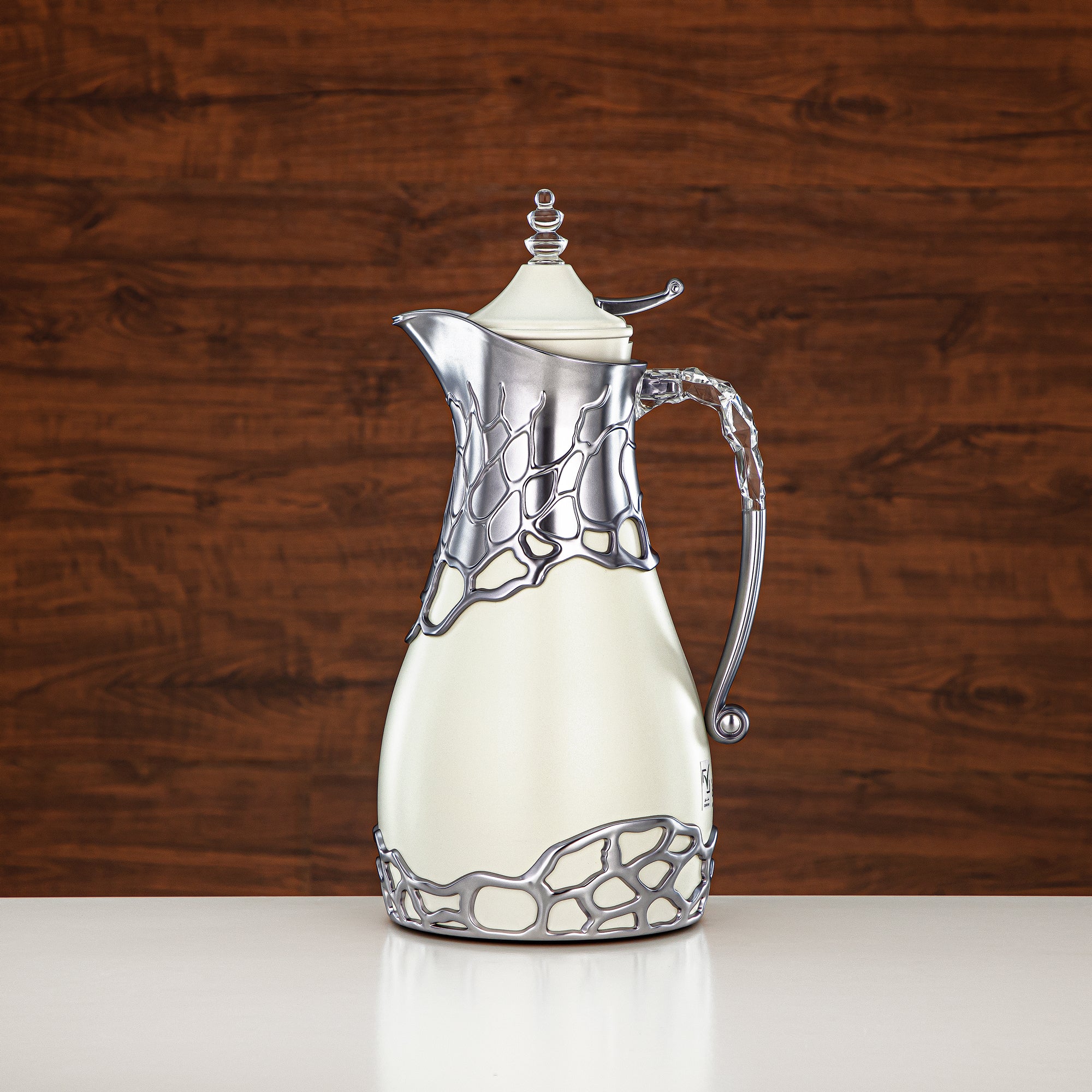 Almarjan Vacuum Flask Set Metal Body 0.7L & 1L ABS & Acrylic Handle (VBC-0700/1000 Q330YZE23) – Ivory & Matte Silver Tea & Coffee Serving