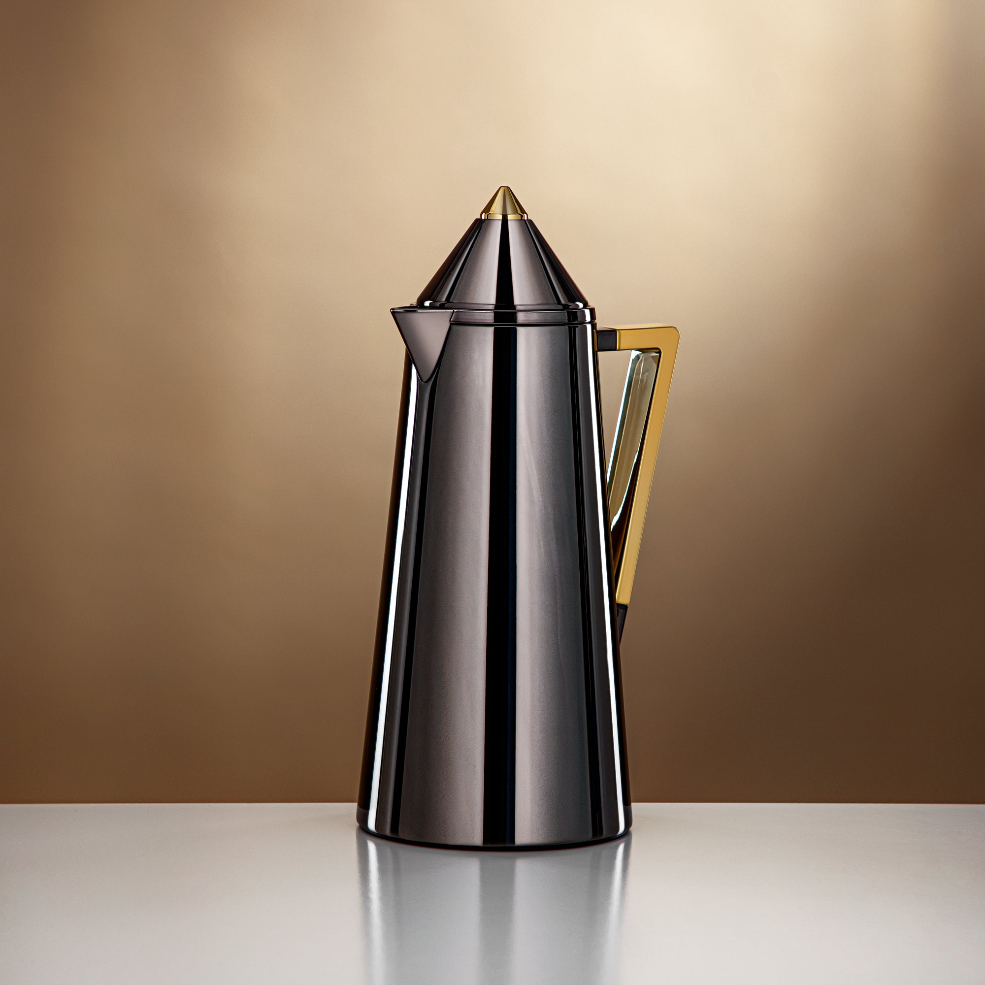 Almarjan Vacuum flask 0.7L + 1.0L Gun black & gold (FG818-070/100 GBL/G)