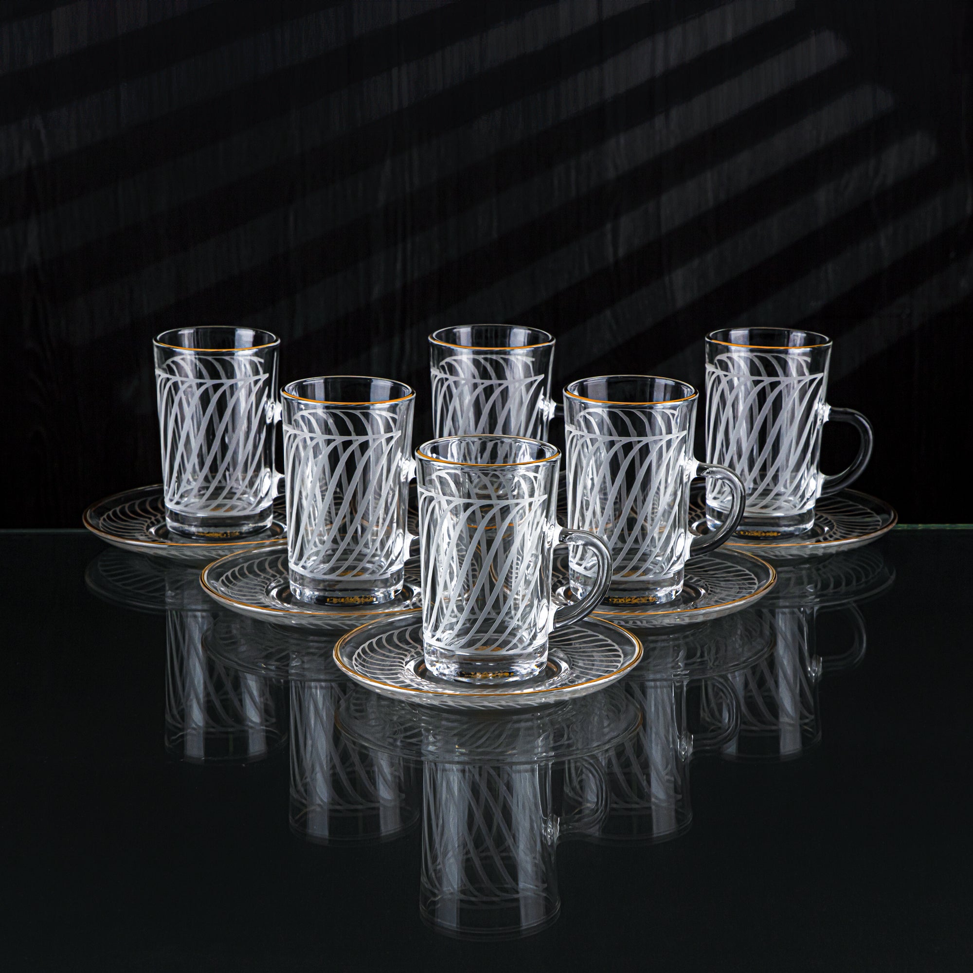 Almarjan 6 Pieces Wave Collection Glass Tea Cup With Golden Rim - GLS2630041