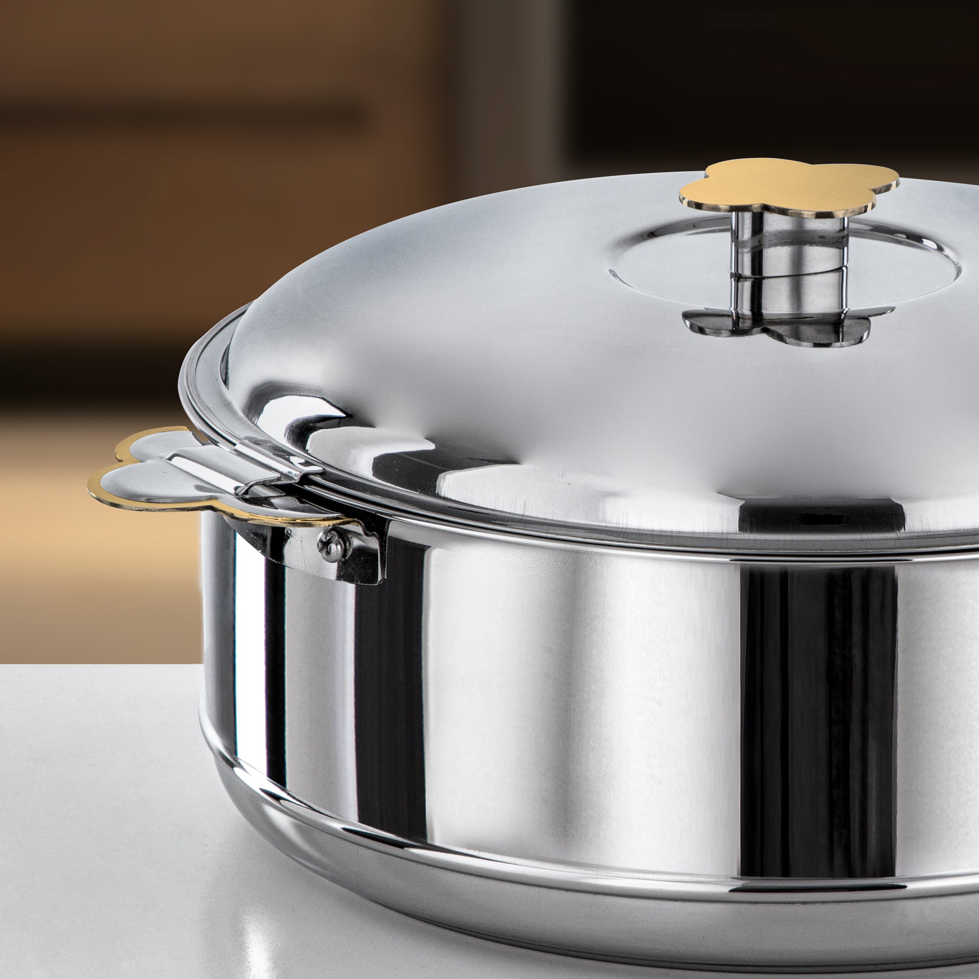 Almarjan Hot Pot Stainless Steel, Silver & Gold, 5000ML (H25PG1) - Vida Collection, Ramadan Gatherings