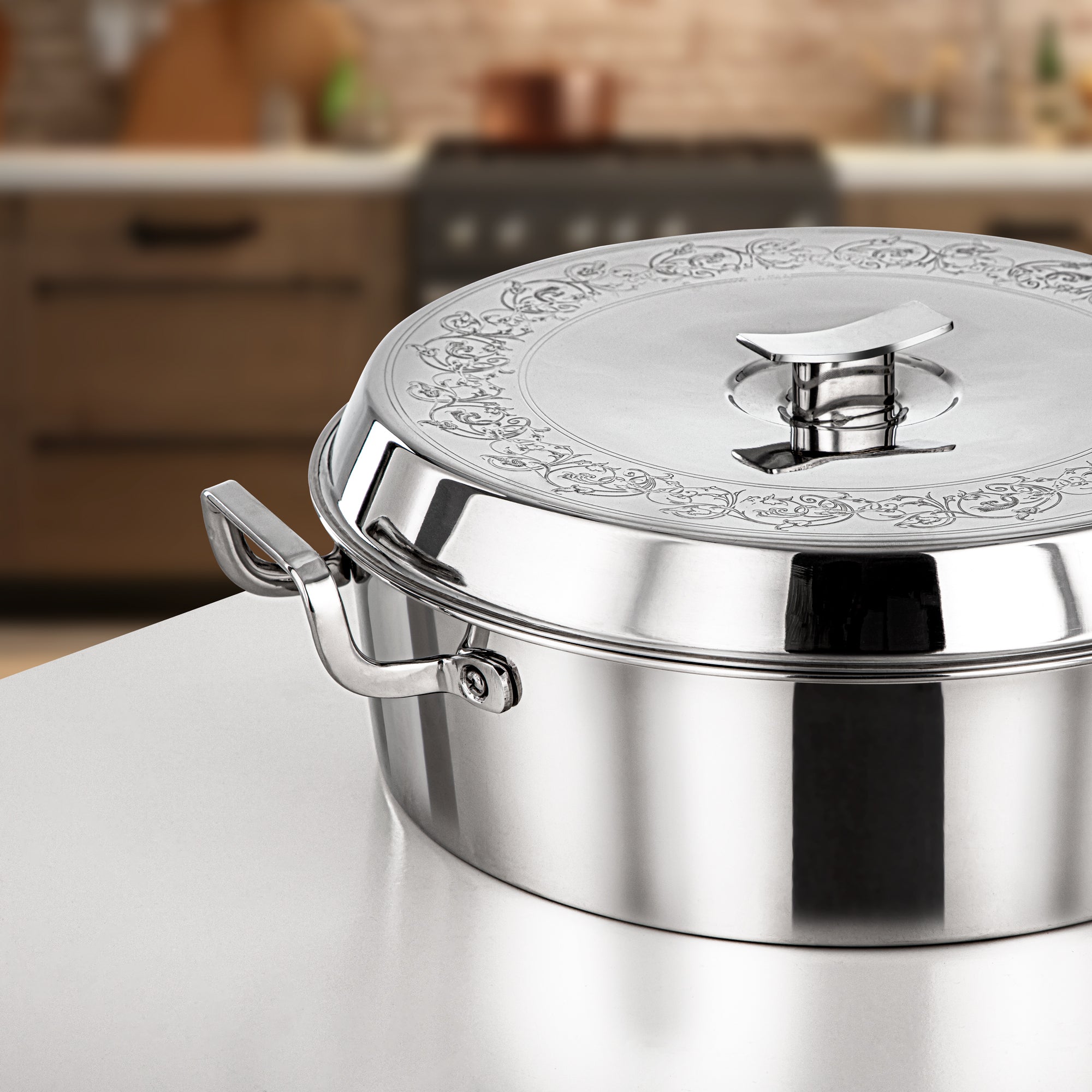 Almarjan Hot Pot Stainless Steel, Etched Cover, 30CM (4800ML), Silver (H25P9) - Badr Collection, Exquisite Serveware