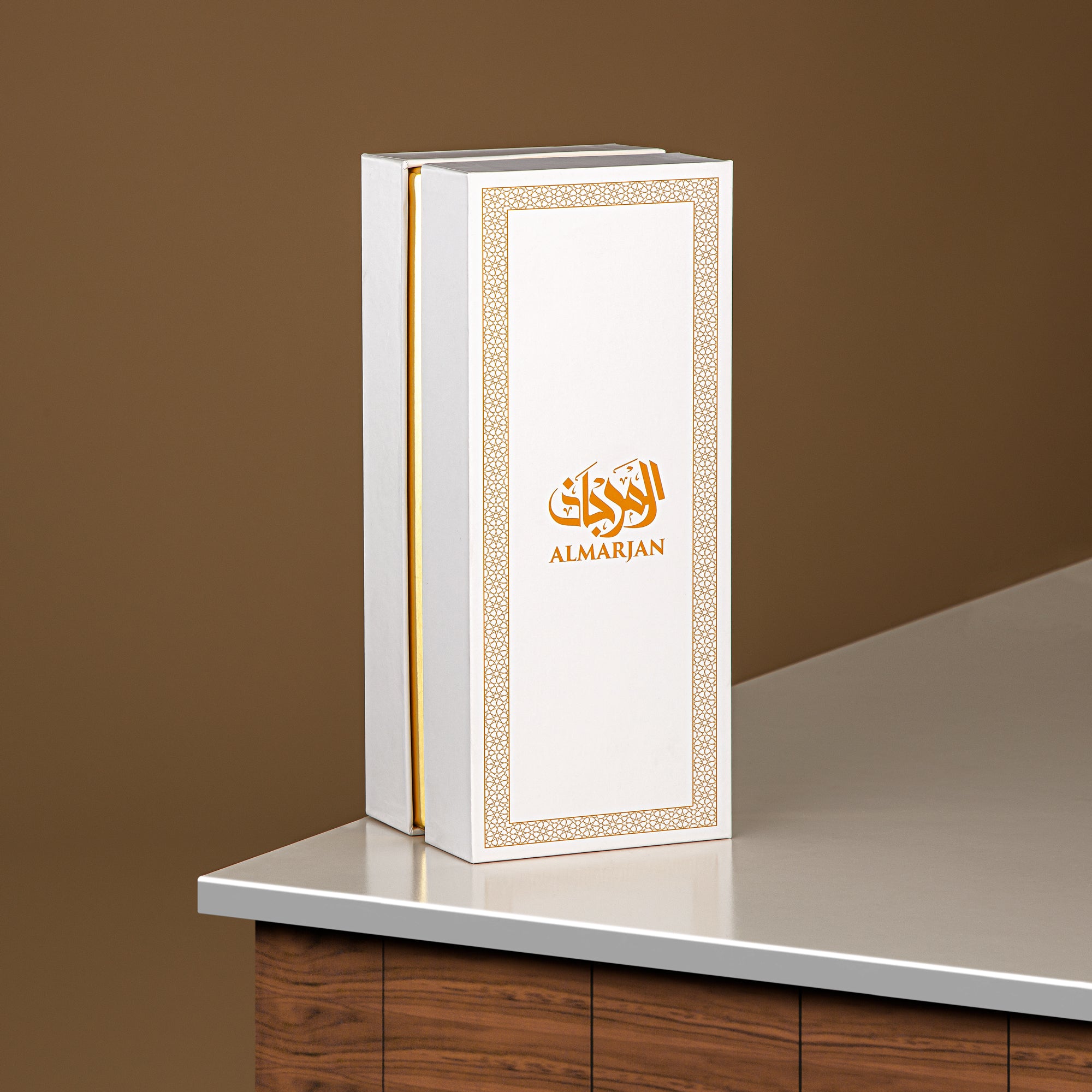 Almarjan Perfume Bottle 200ML (VR-D41-4-Golden)